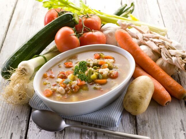 čerstvá zeleninová polévka na gastritidu